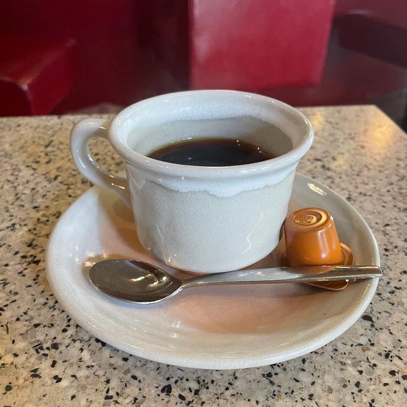 コーヒー【ホット・アイス】(サンモリッツ )