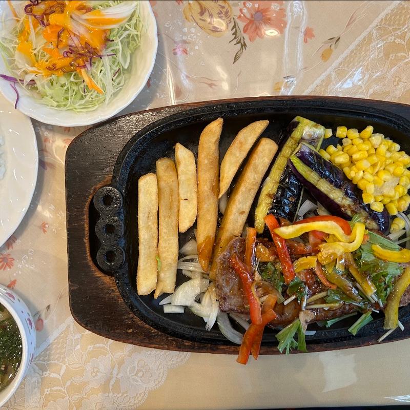 ステーキセット(レストハウスリッキーズ )