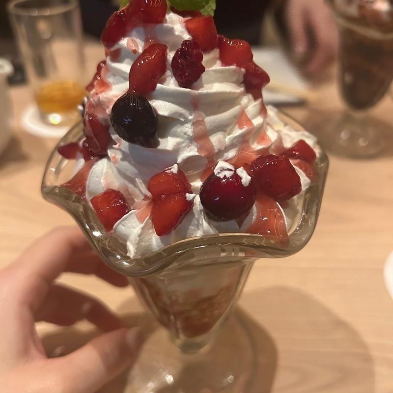 KICHIRIパフェ　ベリーベリー(KICHIRI misceo)