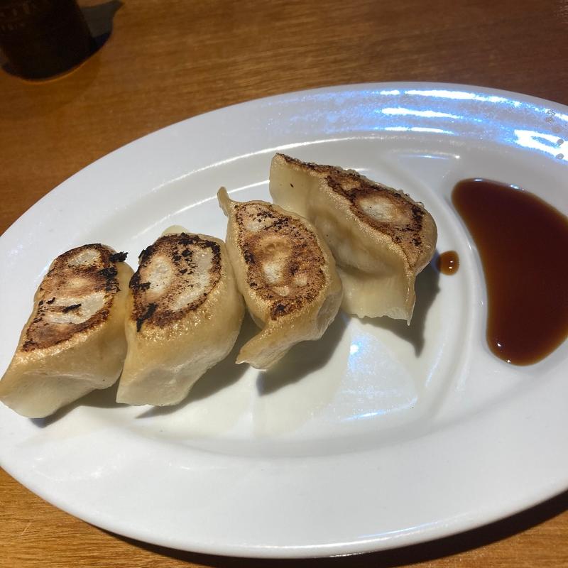 肉まん風ギョウザ(焼とり りりあ)