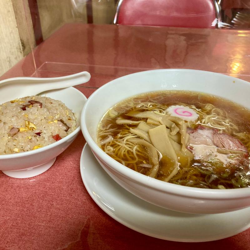 ラーメン定食（半炒飯付き）(岩手屋 （いわてや）)
