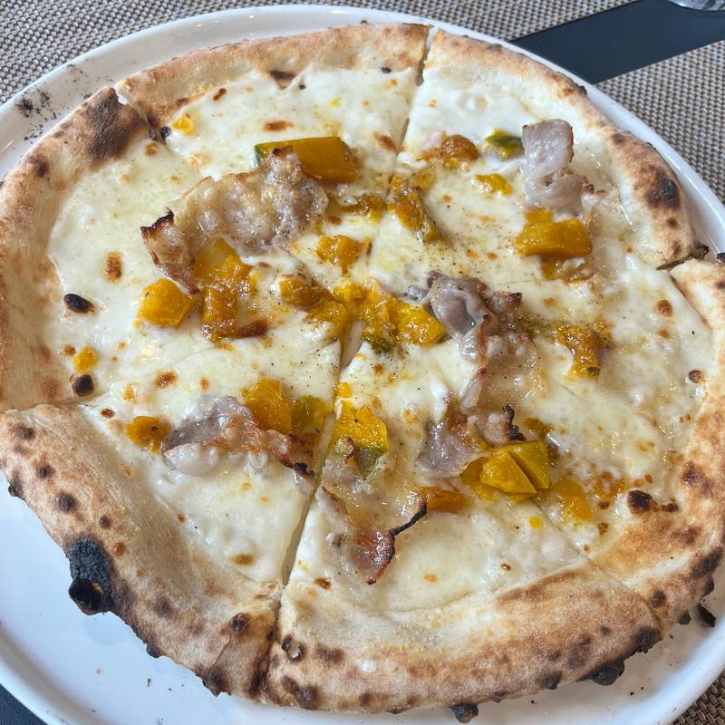 パンチェッタとカボチャクリームソース(Pizzeria Mio ピッツェリア ミオ)