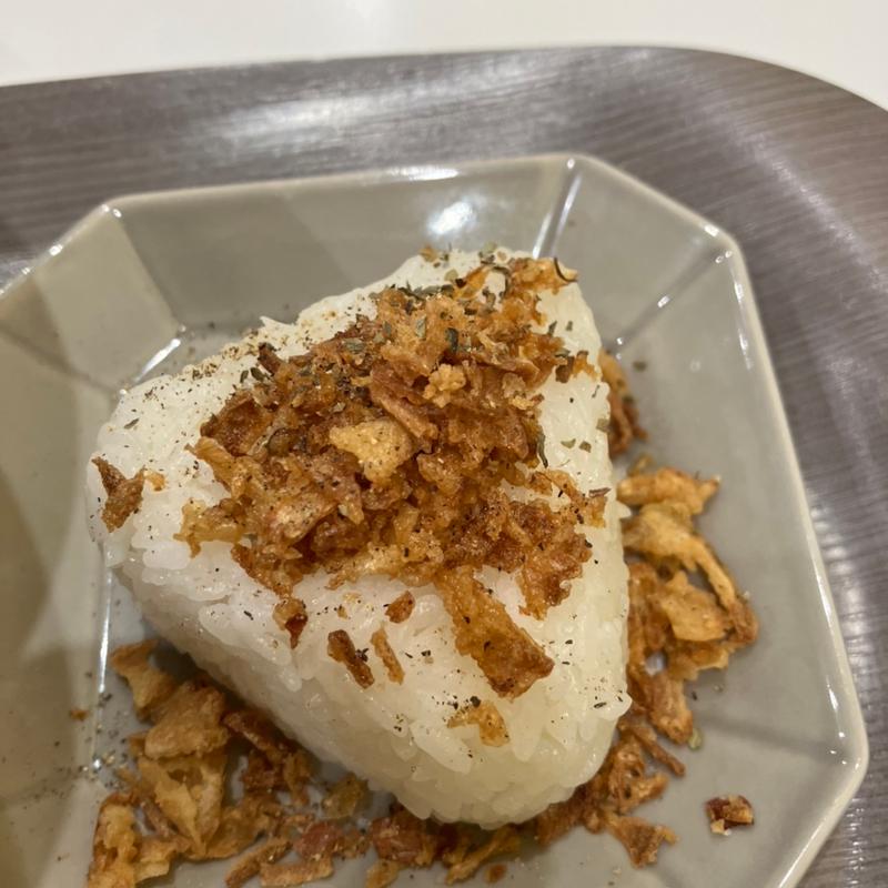 チーズおにぎり(トマト麺 Vegie 三井アウトレットパーク札幌北広島)