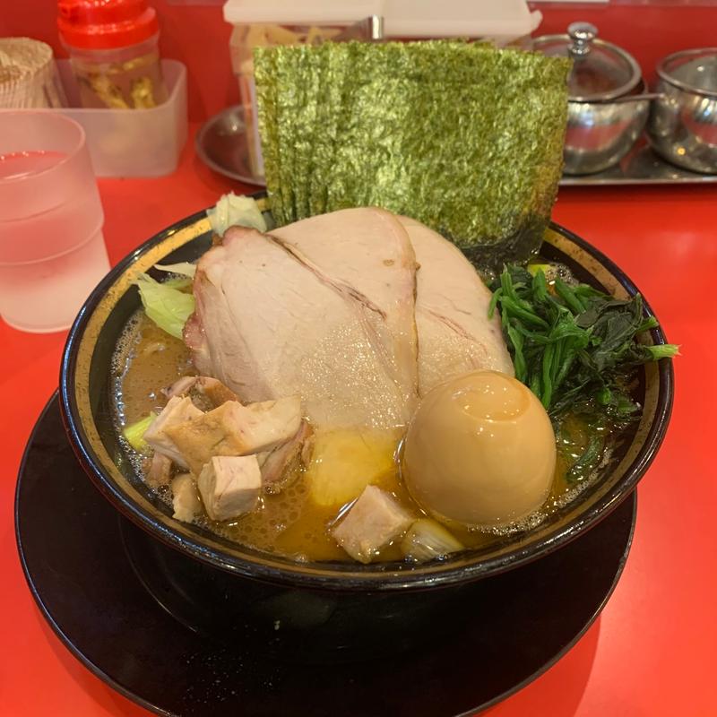 特選ラーメン(横浜家系ラーメン 大輝家)