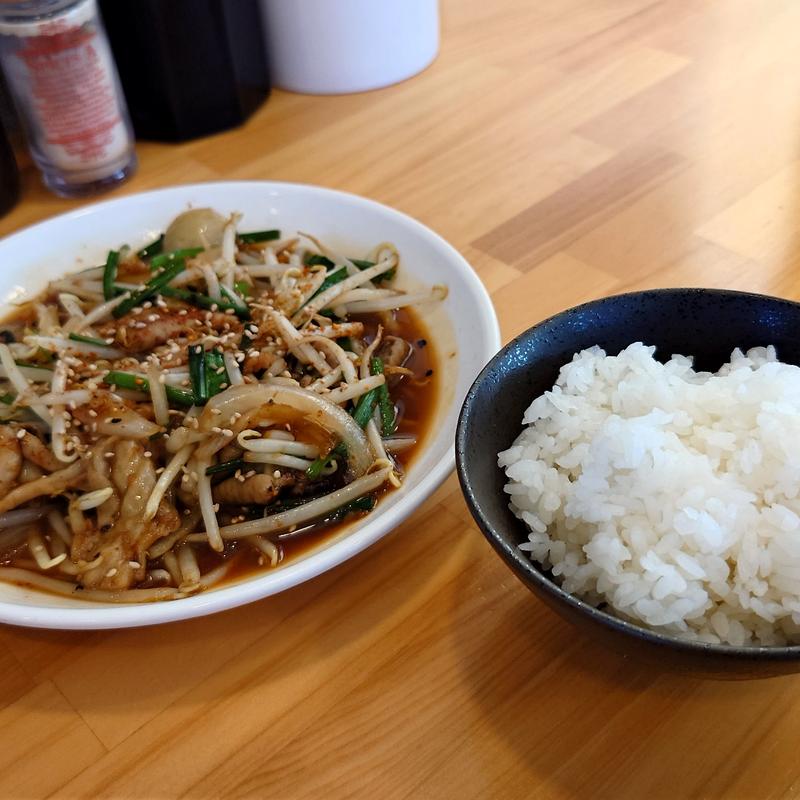 もつ炒めセット(らーめん処 大高屋)