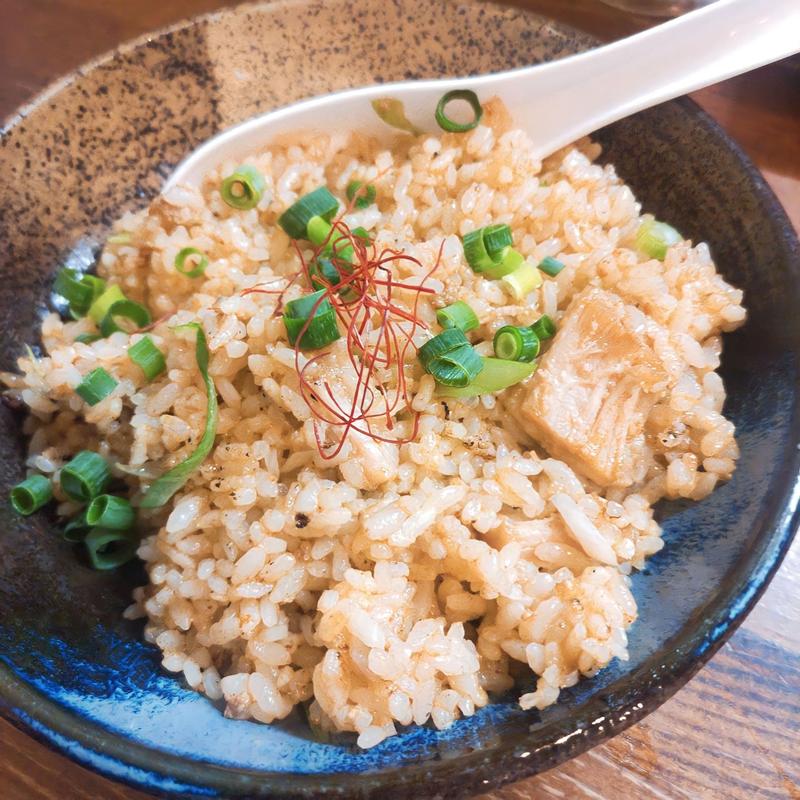 角煮入りドラゴン炒飯(大衆酒場みつ星餃子 七日町店)