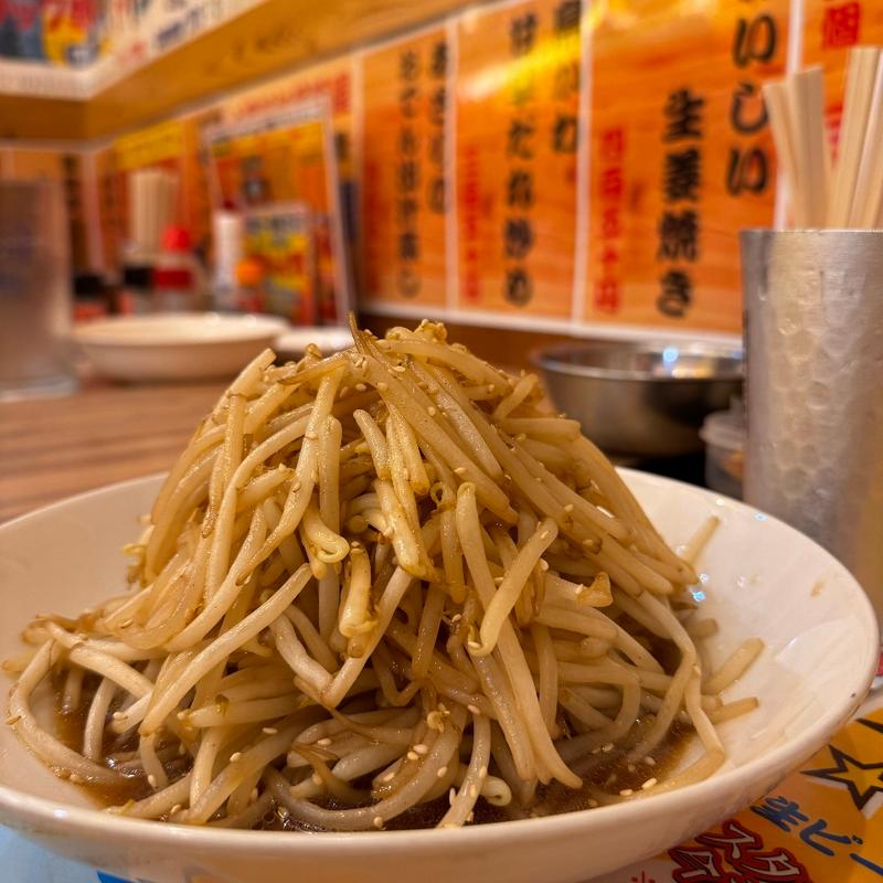チョモランマもやし炒め(関内酒場 大衆串カツ＆名物鶏から )