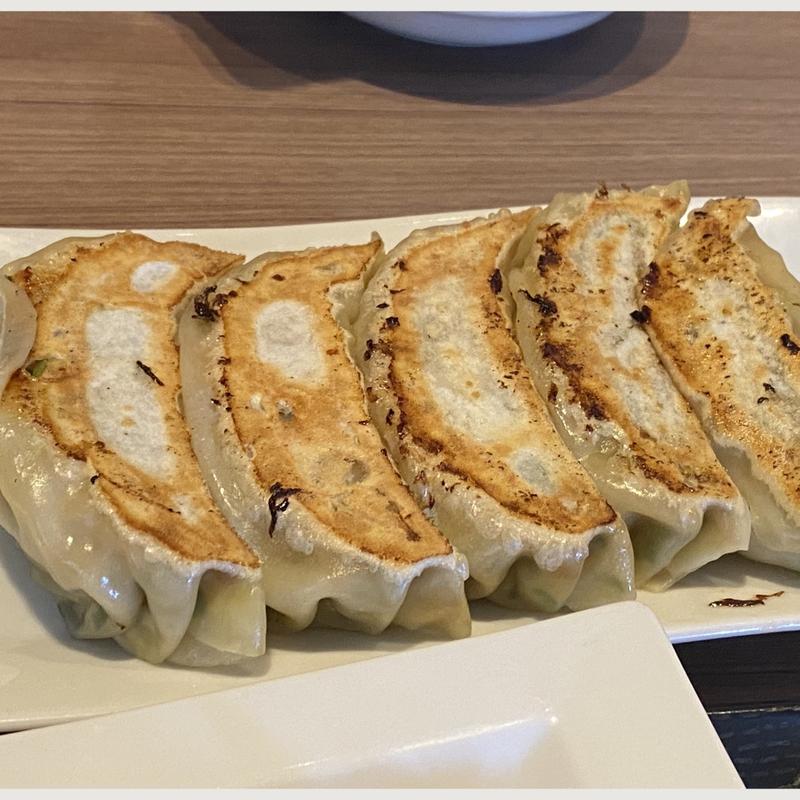 バナナ餃子(口福吉祥 喜喜龍 （コウフクキッショウ シーロン）)