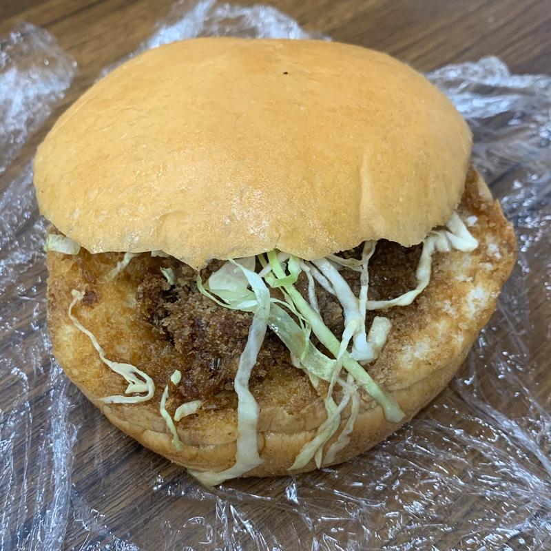 坂上バーガー(チキンカツ)(稲垣商店)