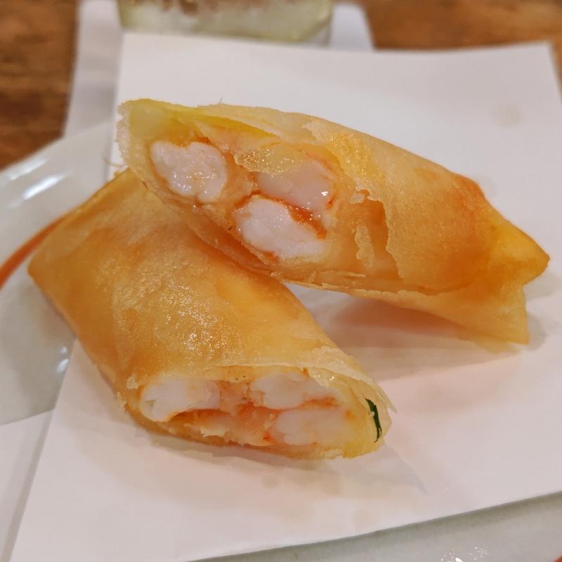 海老と黄ニラの春巻き(さんだーす ちぇるる野毛店)