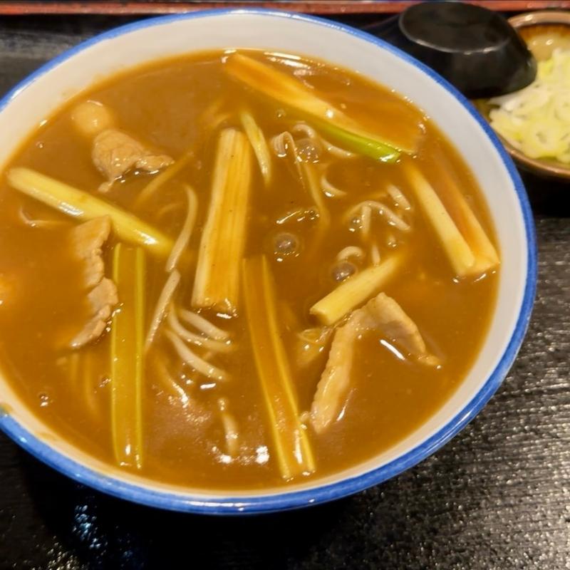 カレーそば(寿々㐂)