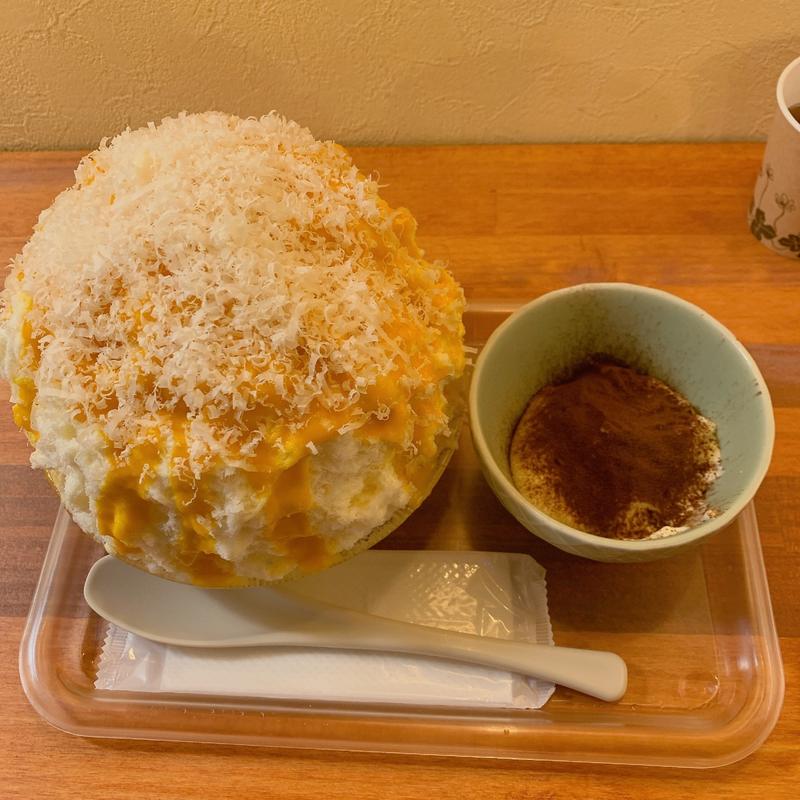 秋味三昧(イタリアンかき氷リコッタ)