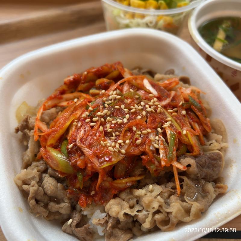 ねぎキムチ牛丼(すき家 神保町駅前店)