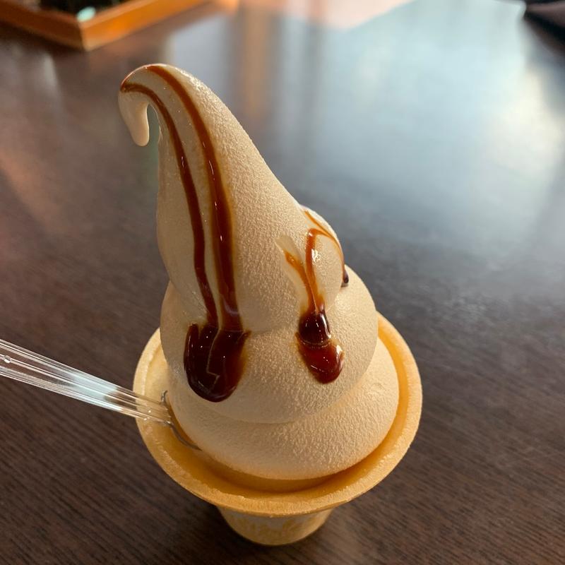 地獄蒸しソフトクリーム(岡本屋 売店 )