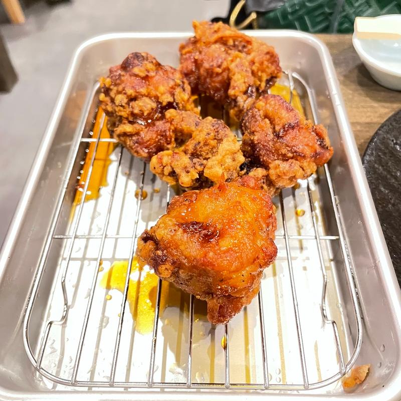 特製ダレもも肉唐揚げ(肉汁餃子製作所 食べ放題居酒屋 餃子のかっちゃん 今池店)