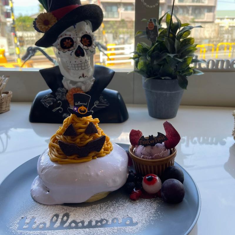 ハロウィンパンケーキ(カフェシュシュ)
