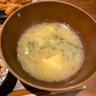 味噌汁(天神食堂 ハルキッチン)