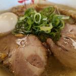 塩らぁめん（ストレート）+よくばり（味玉+ワンタン2個）(千石や)