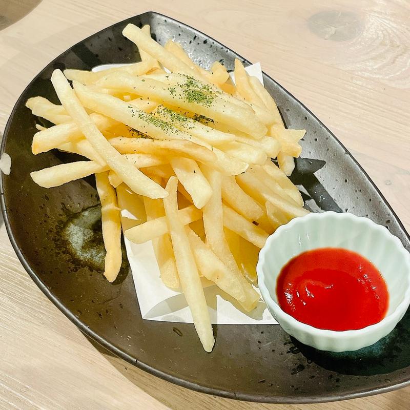 ポテトフライ(居酒屋 写楽)