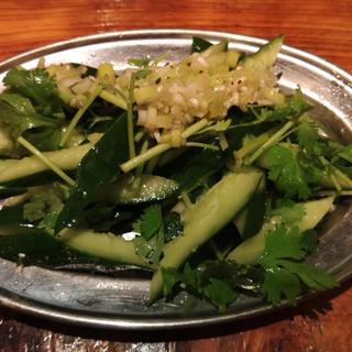 パクチーキュウリ(とり家ゑび寿 青砥店)