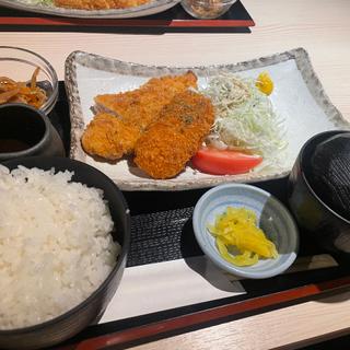 日替り定食(お魚と地酒 魚舟 本町)