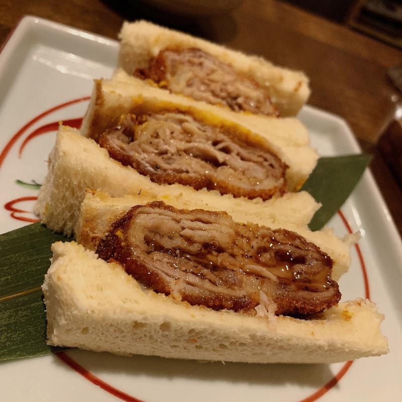 カツサンド(しゃぶしゃぶと島豚料理みなみ 那覇店)