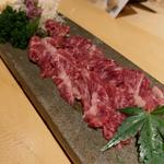 霜降馬刺し