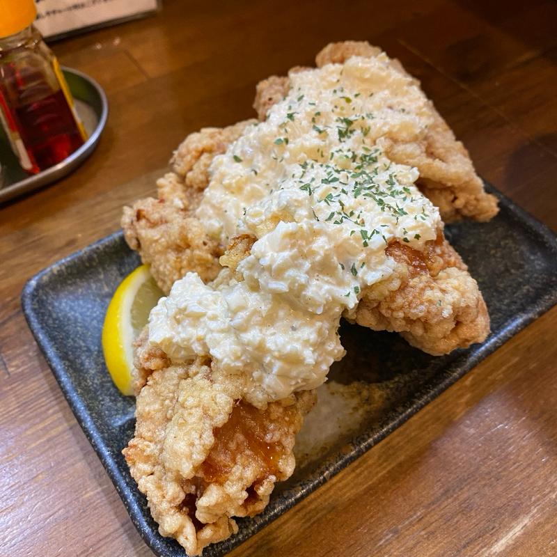 自家製タルタルのチキン南蛮(大衆酒場みつ星餃子 七日町店)
