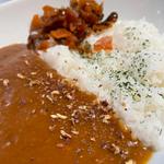 モーニングコク旨カレー