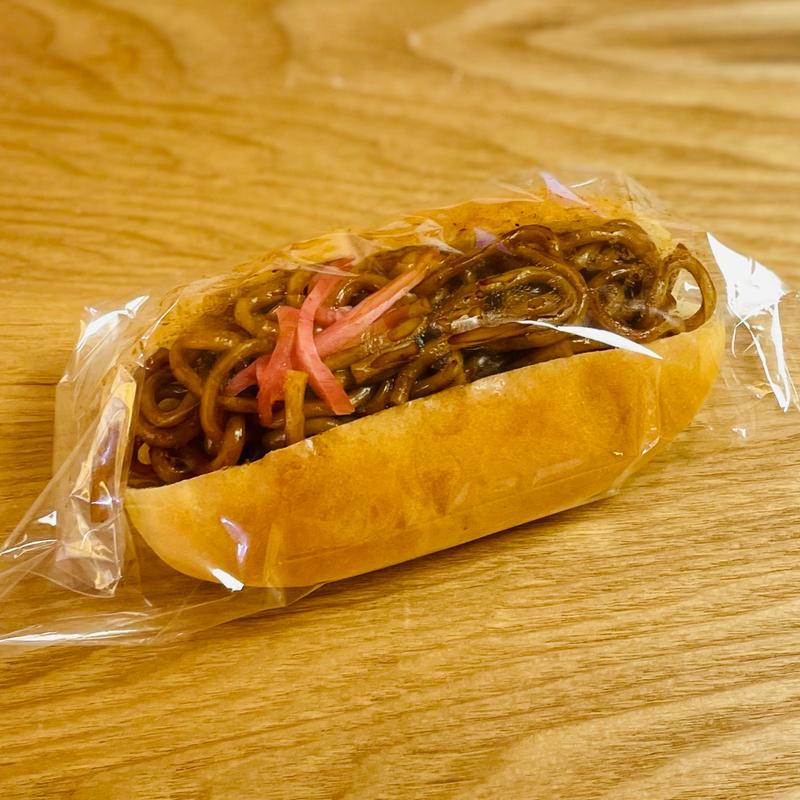 焼きそばパン(わだぱん)