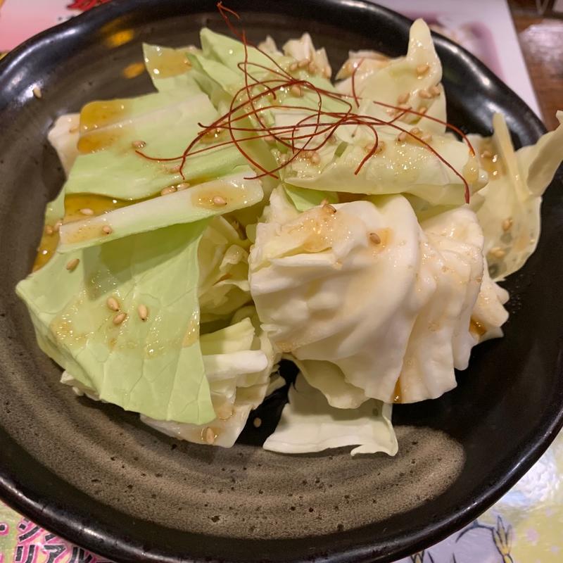 ぱりぱり塩キャベツ(大衆居酒屋ブロッケン酒場)