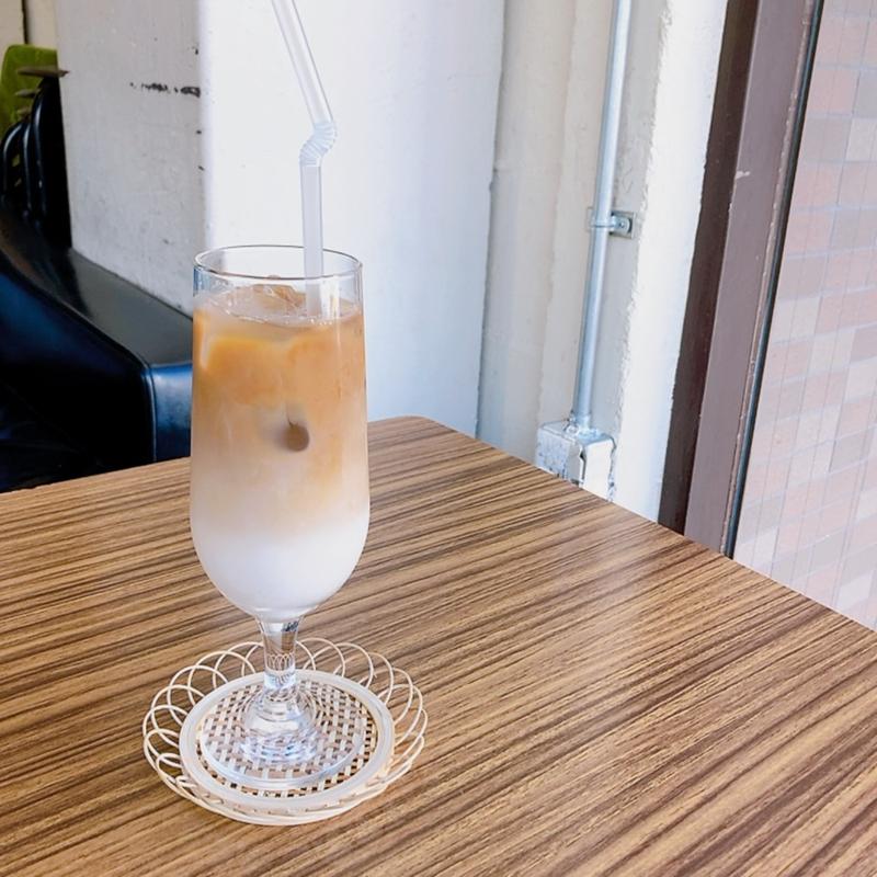 アイスカフェラテ(ナチュラルスタンス （natural stance）)