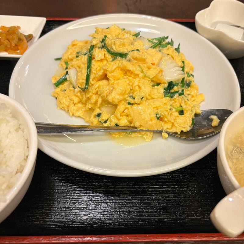 イカと玉子の塩味炒め(回味 （ホイウェイ）)