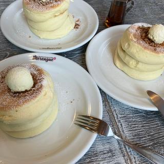 モーニングホイップバターパンケーキ（3枚）(メレンゲ みなとみらい店)