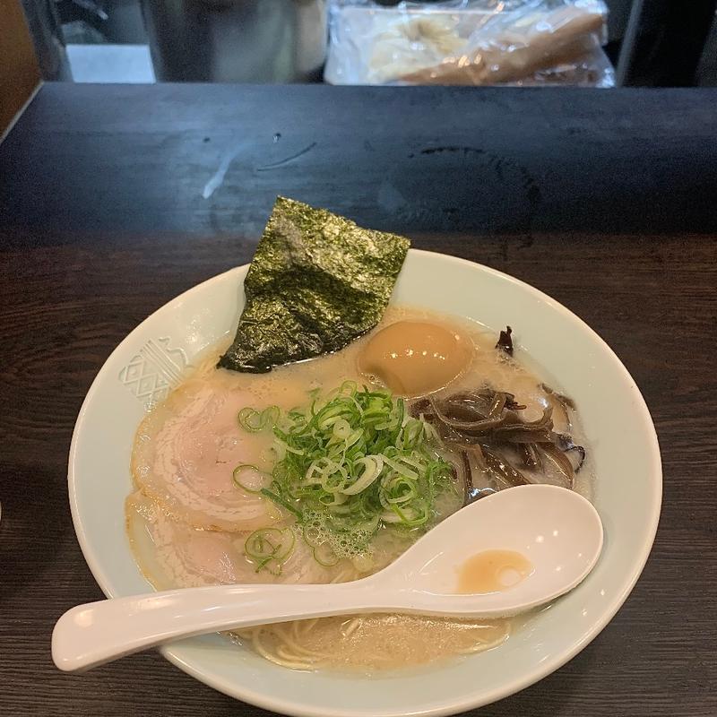 ラーメン(博多濃麻呂 二子玉川店)