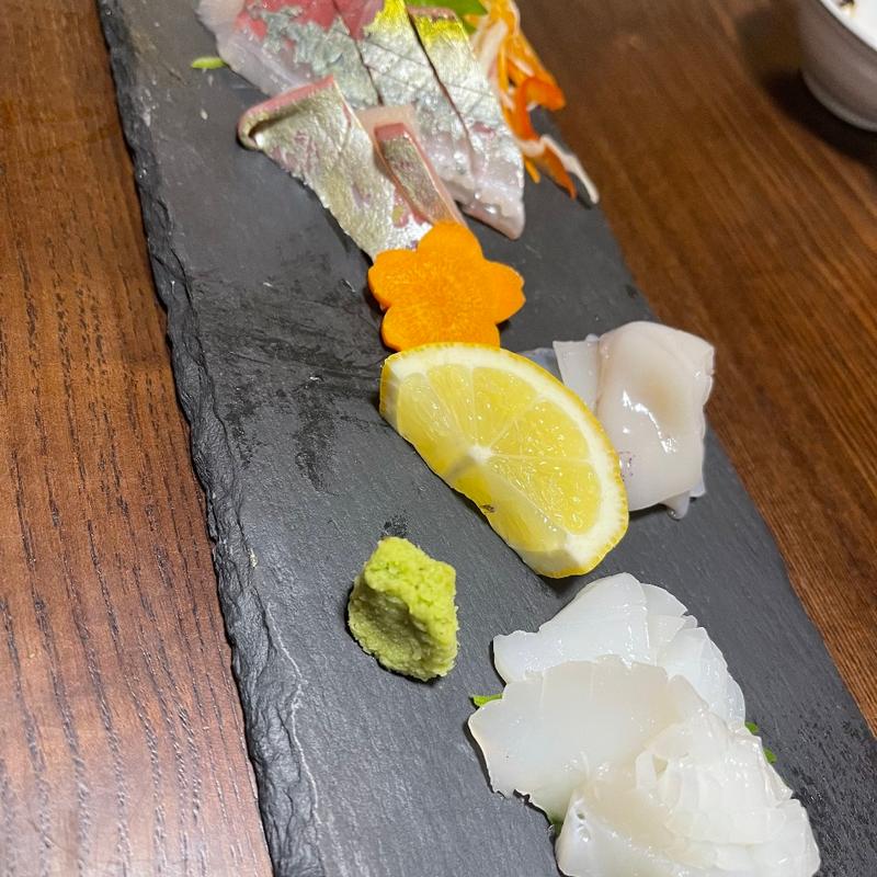 いか＋シマアジ刺し身(かき田寿司割烹)