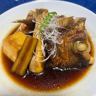 鯛のアラ煮(かき田寿司割烹)