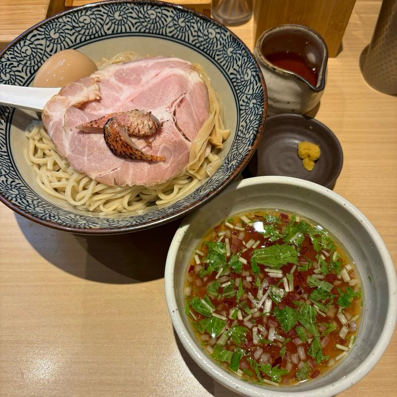 味玉金目塩つけめん(地鶏と金目鯛の中華そば鶯)