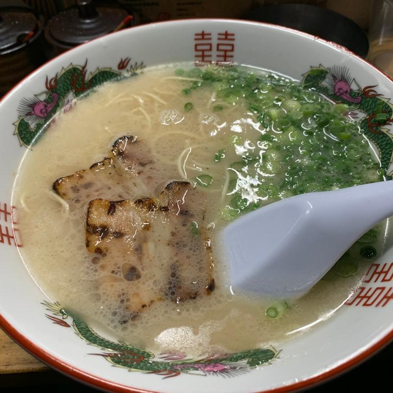 豚骨ラーメン(炉端屋台 正)
