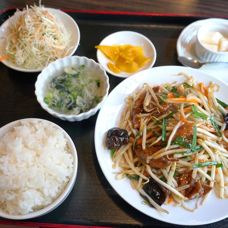 ニラレバー定食(上海料理 天恵楼)