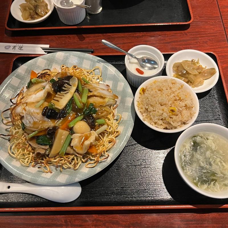 五目あんかけ焼そば半チャーハンセット(青蓮 日本大通り店)