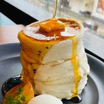 大学芋パンケーキ(512CAFE&SWEETS OSAKA)