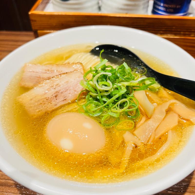 鶏塩そば味玉(塩つけ麺 灯花 赤坂店)