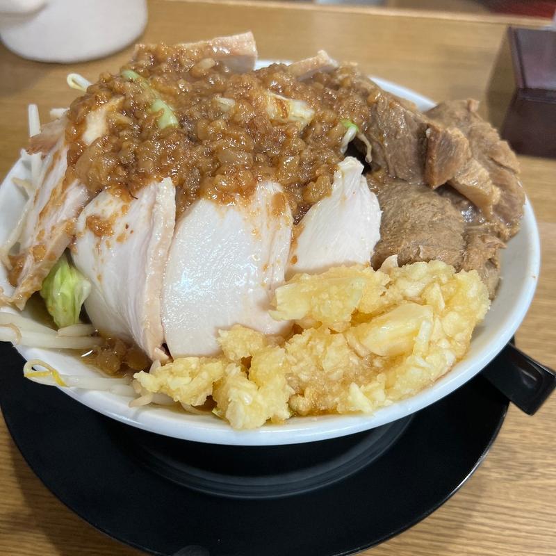 おこじろうすぺしゃる　ニンニク増し(ラーメン おこじょ 長岡店)