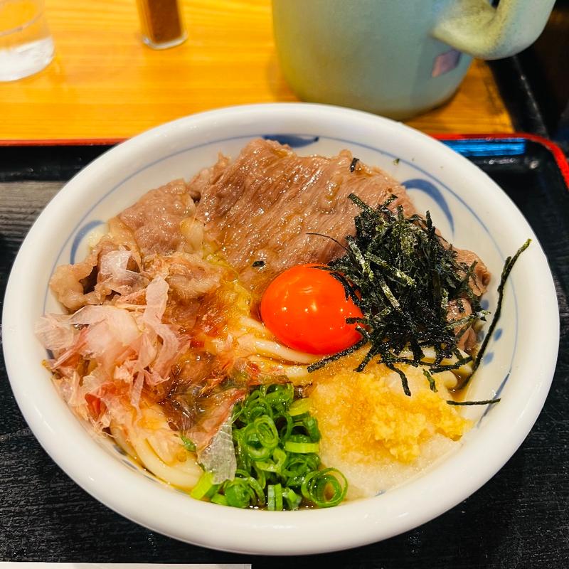 黒毛和牛肉釜玉(手造りうどん 楽々 （らくらく）)