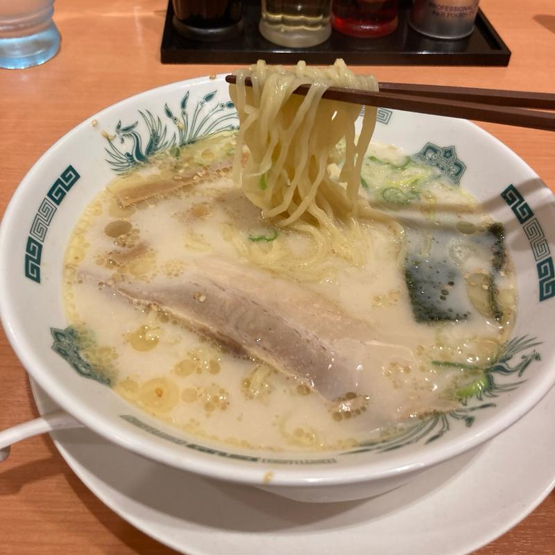 とんこつラーメン(日高屋 聖蹟桜ヶ丘東口店)
