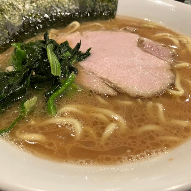 ライト豚骨ラーメン（並）(横浜らーめん 寿三家)