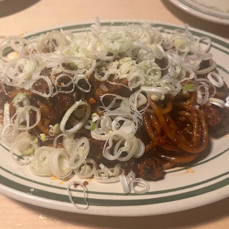 ホルモン屋さんのナポリタン(チャコールスタンド野毛)