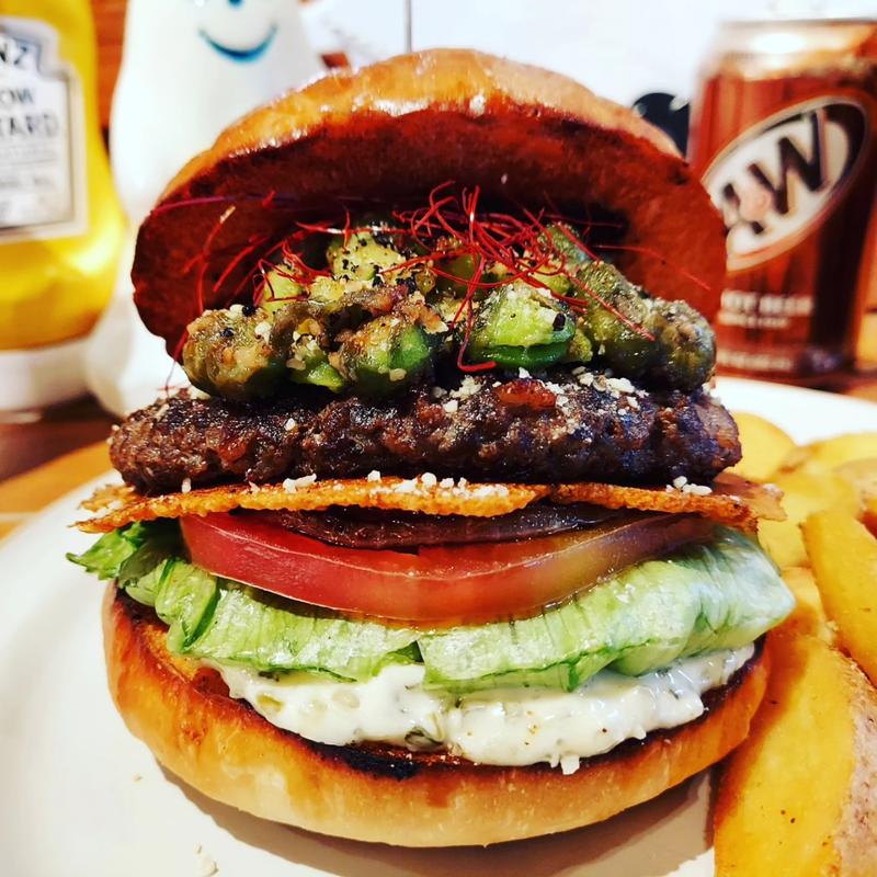 グリーンモンスターバーガー(あべのDining BUZZ)