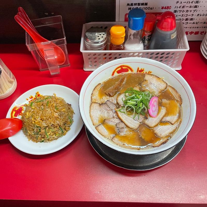 特そば&半チャン(丸高中華そば 神戸二宮店 )